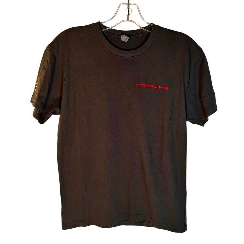 Porsche Macan Black & Red T-Shirt W Front & Back Graphics Size Small